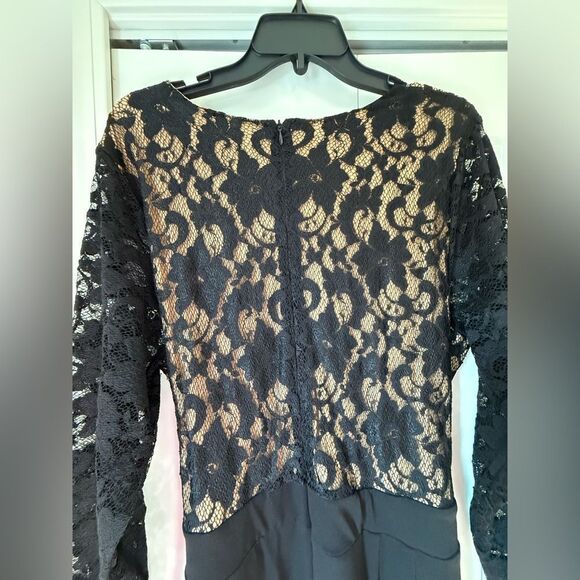 Karen Kane Dark Lace Jumpsuit Size 2X Womens - Picture 9 of 10